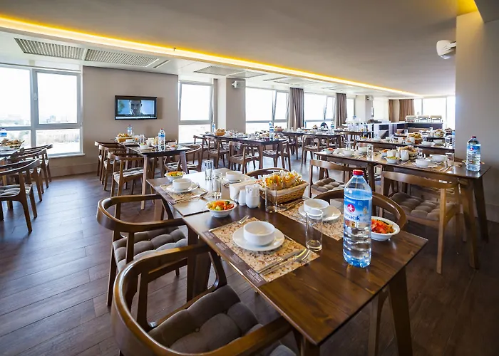 Hotell Akman Tzob 4*