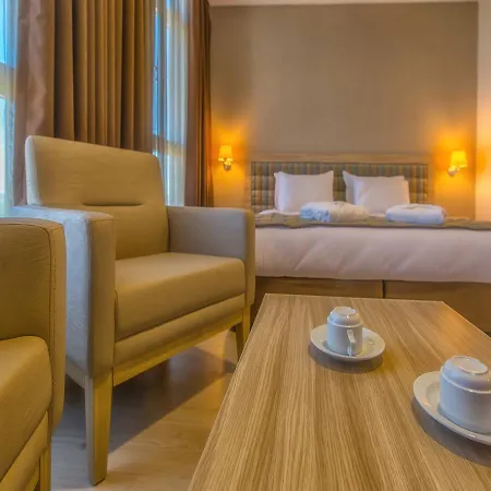 Hotel Akman Tzob